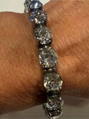 Sorrelli Riveting Romance Cuff Antique Silver and Clear Crystals